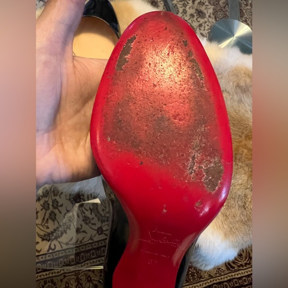 Christian Louboutin Patent
Leather Pumps It 37 black 85mm - Picture 10 of 15